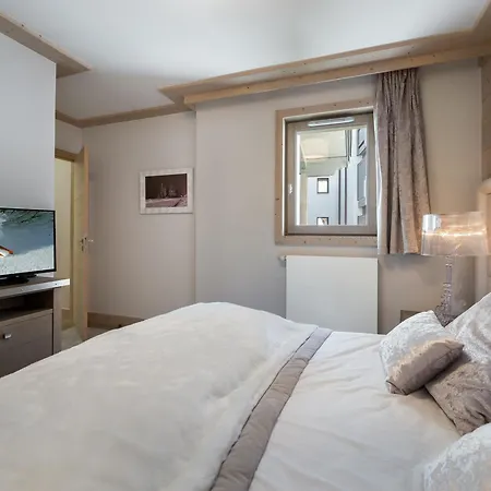 Apartment Moderne Avec Wifi Et Parking - Fr-1-562-16 Courchevel